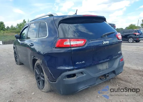 2015 Jeep Cherokee Latitude из США, поврежденный, VIN 1C4PJMCS1FW733258